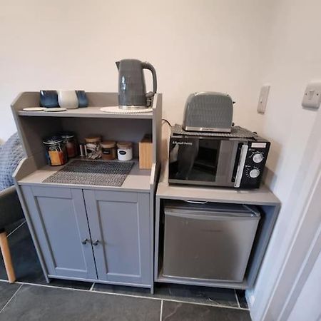 Apartmán The Den - A Modern, Quirky, Self Contained Unit Braunton Exteriér fotografie